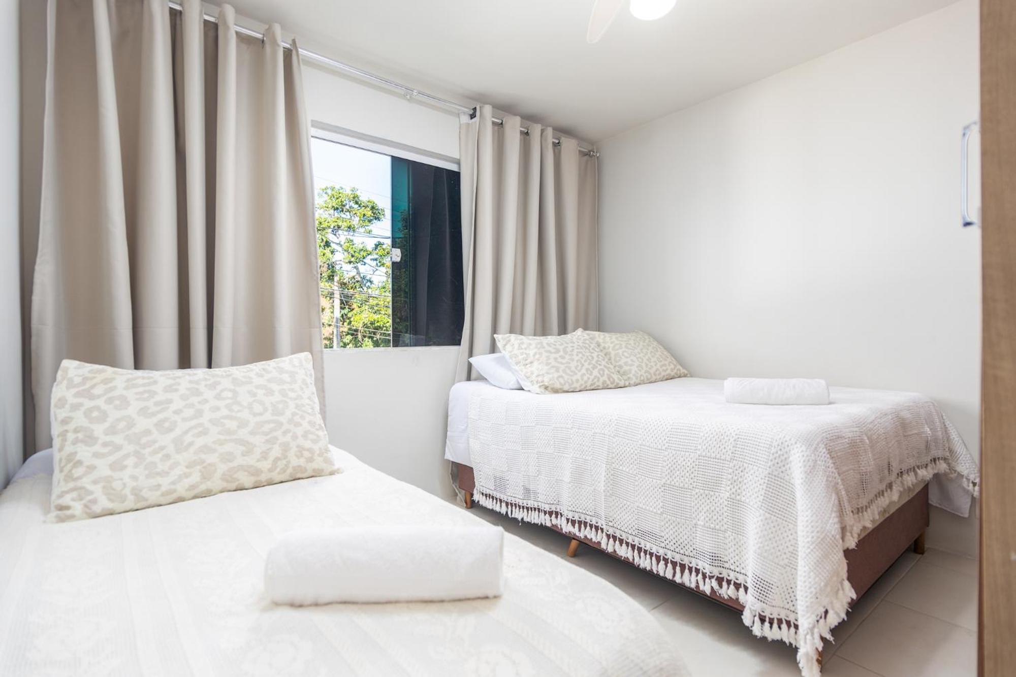 Refugio Tropical Casa De Praia Com Piscina Aquecida E 4 Suites E Garagem 3 Carros, 800 Mtrs Da Praia Internet 700 Mbps, Condominio Privado Com Pista De Skate , Quadra De Futevolei , Campos E Quadras De Futebol! Cabo Frío Exterior foto
